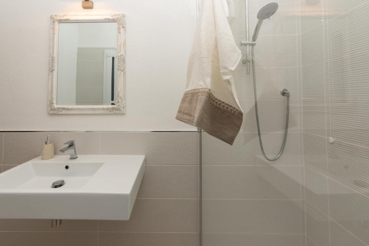 B&B Bithia Chia Eksteriør billede