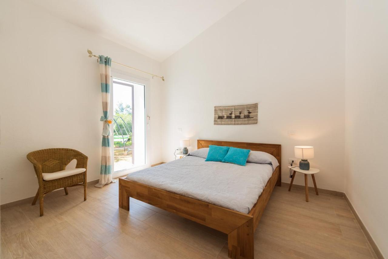 B&B Bithia Chia Eksteriør billede